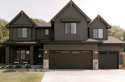 Dark Exterior House Colors, Black Birch Homes, Dark Exterior House, Brown House Exterior, Charcoal House, Nantucket Home, Dark Modern, Craftsman Exterior, Exterior House Paint