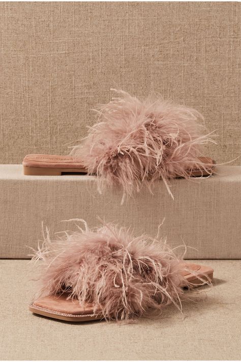 Honeymoon Wardrobe, Bridesmaid Slippers, Fuzzy Heels, Blush Wedding Ideas, Upcoming Fashion Trends, Feather Heels, Silver Pants, Ivory Wedding Shoes, Shoes 2022