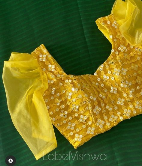 Yellow Net Blouse Design, Yellow Designer Blouse, Netted Hands Blouse Designs, Blouse Petan New, Paf Sleeves Design, Net Sleeves Designs For Blouse, Net Sleeves Designs, Lace Blouse Design, Netted Blouse Designs