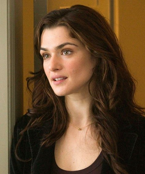 Rachel Weisz The Mummy, Rachel Weisz Movies, The Constant Gardener, Brunette Actresses, Pretty Nose, The Mummy, Rachel Weisz, Makeup Looks Tutorial, Beauty Shoot