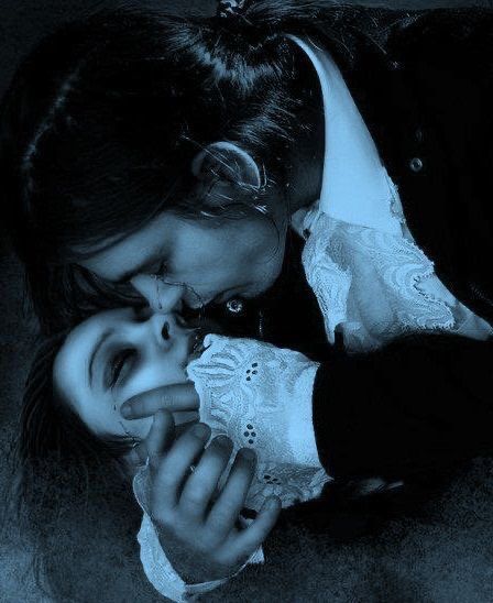 Goth Couple Aesthetic, Goth Couple, Gothic Photography, Grunge Couple, Vampire Love, Vampire Goth, Gothic Vampire, Romantic Goth, Hades And Persephone