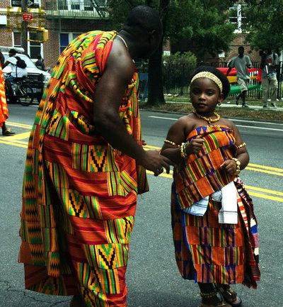 Ashanti Culture, West African Fashion, Black Molasses, Ashanti Tribe, Ghana Culture, Ghana Travel, Higher Frequency, Royalty Fashion, African Royalty