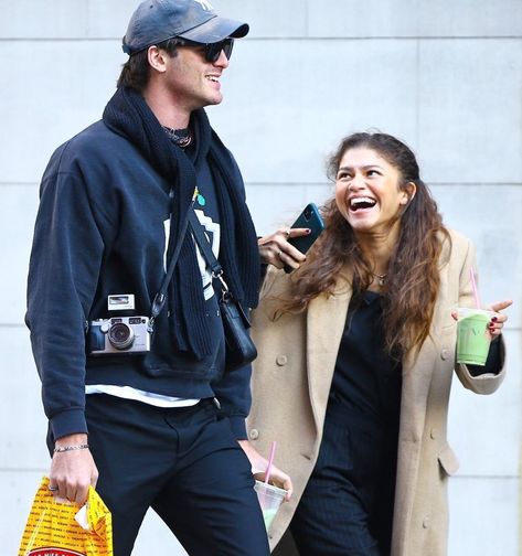 Zendaya And Jacob Elordi, Zendaya Makeup, Zendaya Hair, Zendaya Outfits, Jacob Elordi, Zendaya Style, Zendaya Coleman, Looks Style, Celebrity Couples