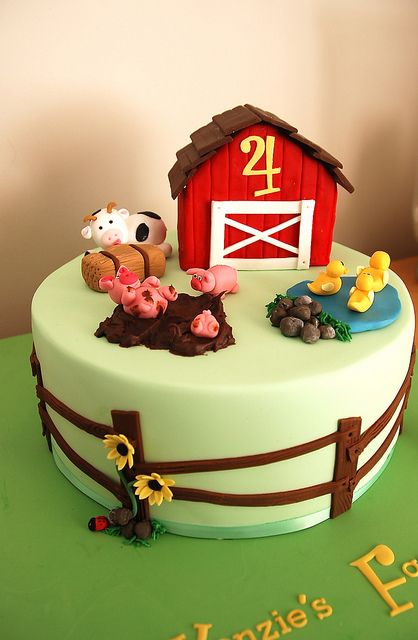 Barn Farm cake by Jen Geha - For all your cake decorating supplies, please visit craftcompany.co.uk Farm Birthday Cakes, Barnyard Cake, Barn Cake, Farm Animal Cakes, Farm Animals Birthday Party, Farm Cake, 2 Birthday Cake, Farm Animal Birthday, Animal Cakes