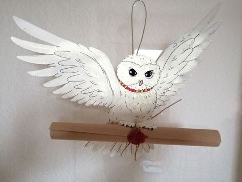 Harry Potter Halloween Party, Anniversaire Harry Potter, Paper Owls, Harry Potter Style, Harry Potter Birthday Party, Harry Potter Halloween, Harry Potter Christmas, Owl Crafts, Harry Potter Crafts