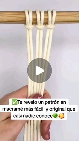 Macrame Tutorial Beginner, Macrame Hanging Chair, Macrame Plant Hanger Tutorial, Makramee Diy, Macrame Knots Pattern, Diy Macrame Plant Hanger, Macrame Wall Hanging Patterns, Rope Crafts Diy, Macrame Curtain