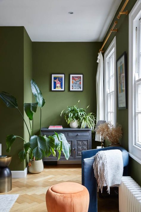 Modern Green Living Room, Olive Living Rooms, Olive Green Bedrooms, Green Walls Living Room, Room Wall Colors, Living Room Themes, Green Walls, Living Room On A Budget, Family Room Decorating