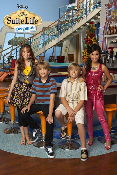 ♥ The Suite Life On Deck ♥ Sweet Life On Deck, The Suite Life On Deck, Suite Life On Deck, Suit Life On Deck, Old Disney Shows, Home Disney Movie, Old Disney Channel, Dylan And Cole, Zombie Land