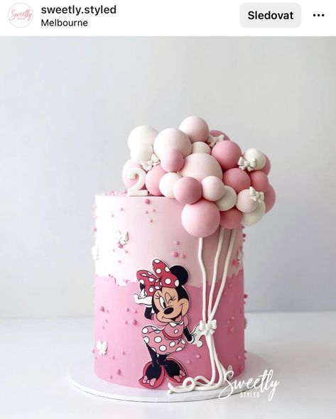 Minnie Mouse Cake Design, Kue Disney, Γενέθλια Mickey Mouse, Minnie Mouse Birthday Theme, Minnie Mouse Birthday Party Decorations, Minnie Mouse Birthday Cakes, Bolo Minnie, Minnie Birthday Party, 4th Birthday Cakes