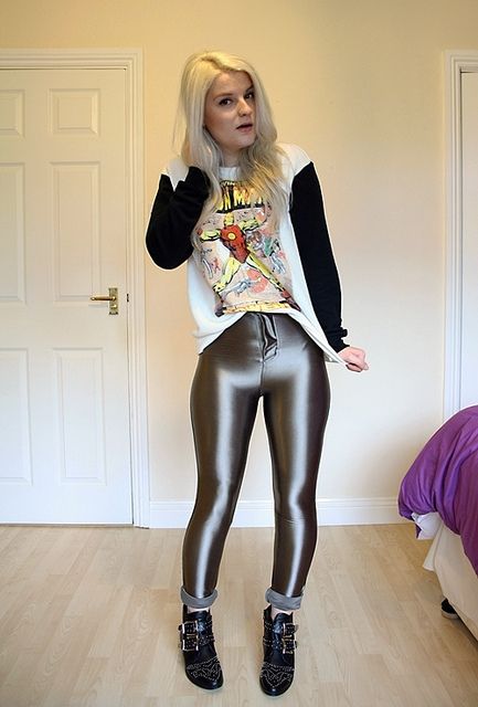 Spandex Disco Jeans  F21 Marvel top and cheap disco pants by RobynMayday, via Flickr Disco Pants Outfit, Disco Pants, Shiny Leggings, Girdles, Pants Outfits, Emo Girls, Pants Jeans, Casual Wardrobe, Pants Outfit