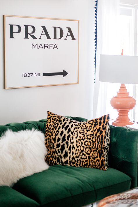 Emerald couch Green Sofa, African Decor, Dream Decor, Hollywood Glamour, Interior Design Trends, Living Room Inspiration, Home Staging, New Room, Austin Texas