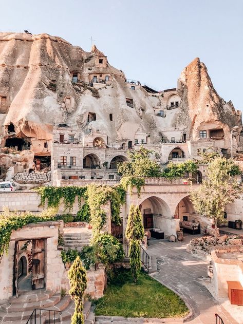 Travel | The Golden Girl | Jess Keys, travel goals, travel inspiration, travel guide, travel ideas, vacation, vacation ideas, getaway, retreat, bucket list, wanderlust, luxury, resort, dream destination, beach, mountains, on the road, adventure Goreme Turkey, Aloita Resort, Perfect Road Trip, Couple Travel, Road Trip Adventure, Destination Voyage, Turkey Travel, Future Travel, Beautiful Places To Travel