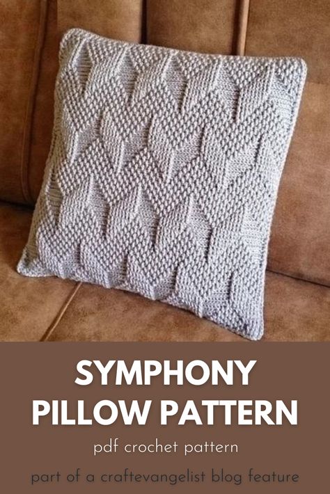 Crochet Cushion Covers, Crochet Cushion Pattern, Beau Crochet, Cushion Cover Pattern, Pillow Covers Pattern, Crochet Cushion, Graph Crochet, Confection Au Crochet, Crochet Pillow Cover