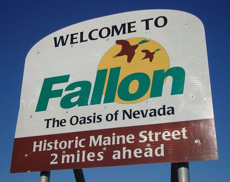 Welcome to Fallon Sign (Fallon, Nevada) | Flickr - Photo Sharing! Fallon Nevada, Roadtrip America, State Signs, Annapolis Maryland, Reno Nevada, The Oasis, Gas Stations, Party Fun, Road Signs