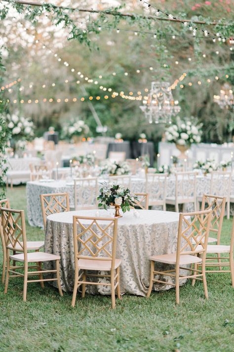 Wedding Open Air Decor, Open Wedding Reception Design, Wedding Decorations Open Air, Open Air Reception, Open Air Wedding Reception, Open Air Wedding Decoration, Coconut Wedding, Open Air Wedding, Wedding Ceremony Decorations Outdoor