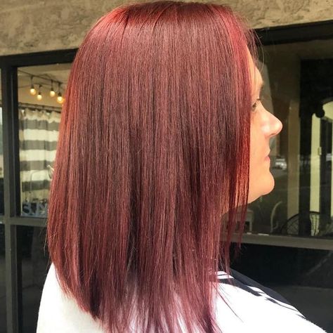 How to Fix Hair Color That's Too Red: Hair Color Specialist Explains Red Tint Hair, Purple Red Hair Color, Auburn Red Hair Color, Red Purple Hair, Deep Red Hair, Color Correction Hair, Maroon Hair, Healthy Shiny Hair, Diy Hair Color