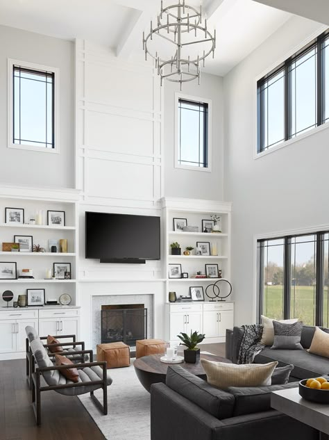 family room - two story ceilings, built ins, modern design Interior Design Country, High Ceiling Living Room, Built In Shelves Living Room, Modern Family Rooms, Shelves Living Room, Living Room Built Ins, Fireplace Built Ins, Fireplace Remodel, Family Room Ideas