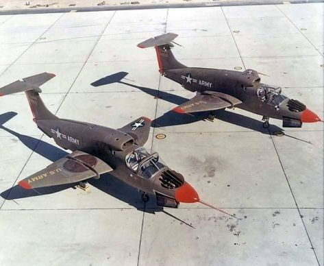 Ryan XV-5 Vertifans were an attempt to build a VTOL aircraft for the US Army Navy Paint, Close Air Support, Experimental Aircraft, Space Museum, Military Jets, Jet Aircraft, Jet Plane, Aircraft Design, Military Aircraft