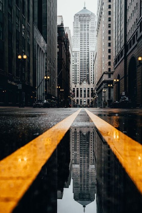 Water Reflection Photography, Photography Perspective, Empty Street, City Streets Photography, Reflection Photos, Reflection Art, Building Photography, Perspective Photography, Water Reflection