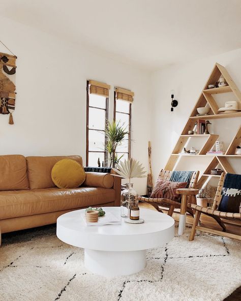 my scandinavian home: California Meets Scandinavia In A Cosy LA Home Scandifornian Style, Tan Sofa, Chic Coffee Table, Los Angeles Design, Spanish Style Homes, Los Angeles Homes, California Homes, Living Room Inspo, Scandinavian Home