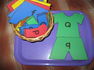 Tot Trays: Laundry Theme  (thinking it would be cute to hang them on a clothes line...) this would require clipping and that works into fine motor Creative Curriculum Preschool, Tot Trays, Matching Activities, Clothing Themes, Abc Activities, Alphabet Matching, Preschool Literacy, Creative Curriculum, Tot School