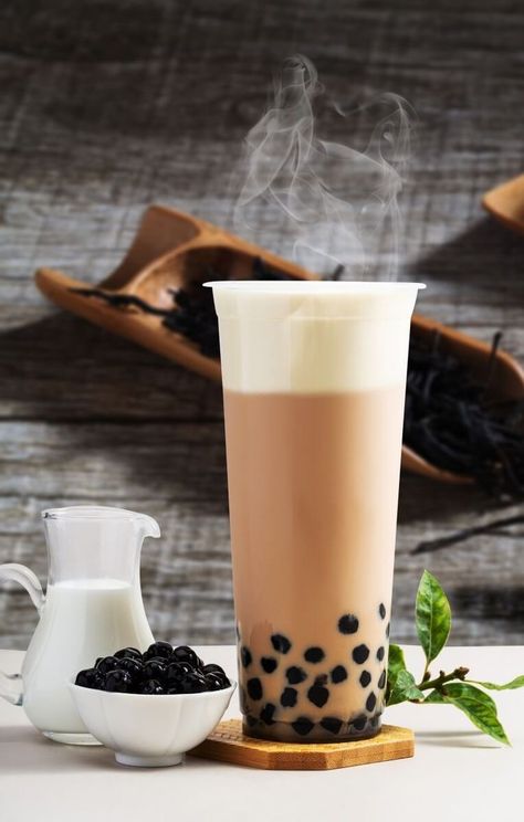 Bubble Tea Recipe, Milk Tea Recipes, Bubble Tea Shop, Bubble Tea Boba, Boba Drink, Bubble Milk Tea, Tea Party Food, Thai Tea, Pretty Drinks