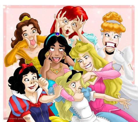 Disney Princesses , making funny faces ! Disney Humor, Princes Disney, Disney Princess Funny, Images Disney, Karakter Disney, Film Disney, Princesa Disney, Mia 3, Art Disney