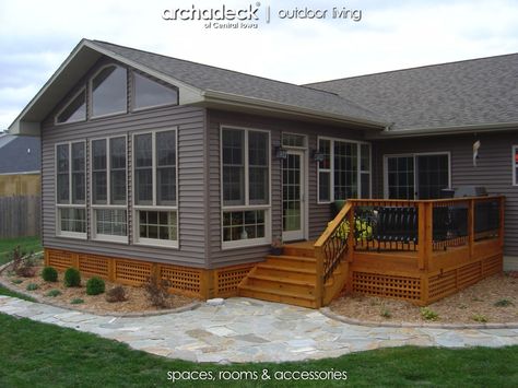 4-Season Room Addition (Exterior) Des Moines - Boone | Archadeck Outdoor Living Small House Additions, 4 Season Room Addition, Ranch House Additions, Mobile Home Addition, Family Room Addition, 4 Season Room, 3 Season Room, Screened Porch Designs, Four Seasons Room