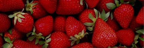 Strawberry Discord Banner, Strawberry Banner Gif, Strawberry Twitter Header, Strawberry Header, Red Aesthetic Banner, Strawberry Banner, Strawberry Background, Facebook Header, Black Strawberry