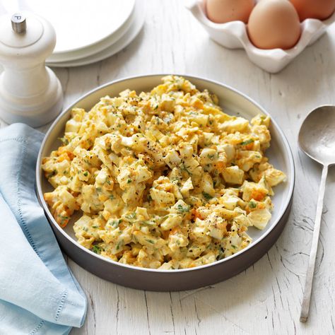 Best Curried Egg Salad recipe Curried Egg Salad Recipe, Curried Egg Sandwich, Curried Egg Salad, Curry Egg Salad, Tomato Bruschetta Recipe, Australian Recipes, Breakfast Tart, Easy Home Recipes, Best Curry