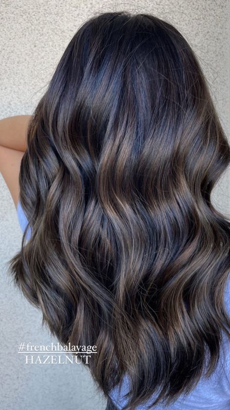 Partial Brown Highlights On Black Hair, Black Hair Partial Highlights, Outfits For Black Hair, Partial Balayage Black Hair, Hair Highlights For Dark Hair, Partial Balayage Brunettes, Balayage Black Hair, Highlights For Dark Hair, Asian Hair Highlights