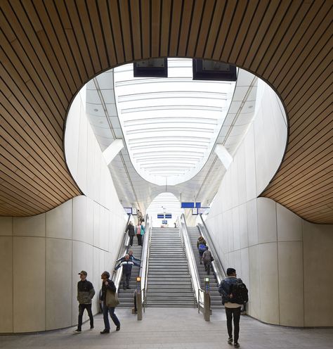 Gallery - Gallery: UNStudio's Arnhem Transfer Terminal Through the Lens of Hufton+Crow - 18 Crow Photos, Light Rail Station, Train Station Architecture, Church Interior Design, Airport Design, Railroad History, U Bahn, Tableau Design, Entrance Design