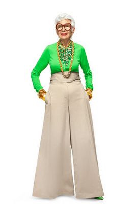 Iris Apfel rocks the color-block.    Or this one!!!  Can't go wrong in those pants!! Expensive Jeans, How To Have Style, Advanced Style, Ageless Style, Ageless Beauty, Old Woman, Looks Street Style, Kate Winslet, Mode Inspo