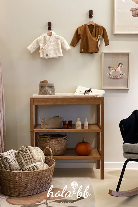 Looking for a changing table to go with your Noble Vintage cot? This is our lovely solid pine wood changing table. Perfect for changing diapers the first year and easy to use as a place for toy storage after. Vintage Changing Table, Wood Changing Table, Diaper Changing Table, Baby Room Inspiration, Vintage Storage, Shopping Advice, Toy Storage, Solid Pine, Changing Table