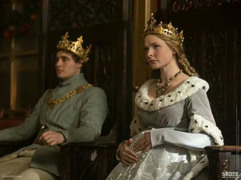 Court Philippa Gregory, Max Irons, Elizabeth Woodville, The White Queen, The White Princess, Tudor History, Rebecca Ferguson, By Any Means Necessary, Medieval Costume