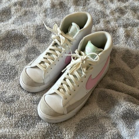 Pretty Much Brand New Worn Once Just Don’t Like The Way They Look On Me Size 8 In Women’s Or 6.5 In Boys Nike Blazers, Nike Blazer, Shoes Brand, Pretty Much, Colored Blazer, New Nike, Look On, Just Don, Shoe Brands