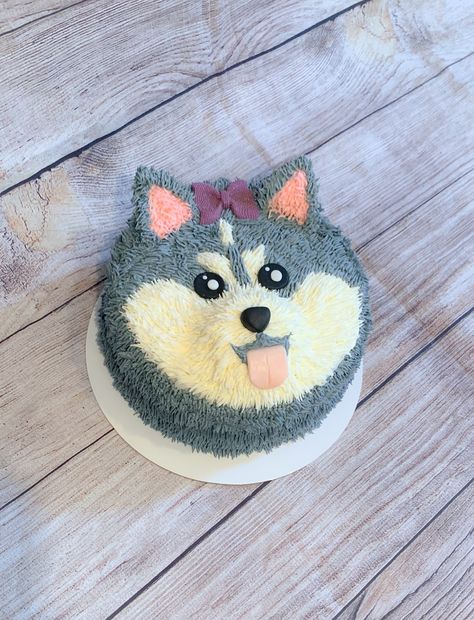 Wolf Cakes For Kids, Wolf Cake Ideas, Puppy Cakes For Girls Birthday, Wolf Birthday Cake, Husky Cake, Pool Birthday Cakes, Cake Puppy, Sea Turtle Cake, Wolf Party