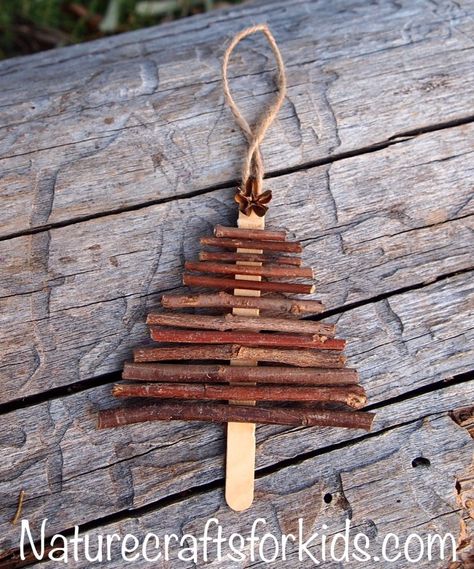 Nature Crafts For Kids, Natural Christmas Ornaments, Nature Crafts Kids, Yule Crafts, Book Nature, Twig Christmas Tree, Twig Crafts, Eco Christmas, Twig Art