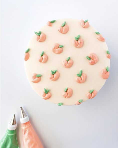 Castlevania Alucard, Emoji Birthday Cake, Minimalist Cake, Cake Christmas, Patterned Cake, Peach Cake, Mini Tortillas, Summer Cookies, Summer Cakes