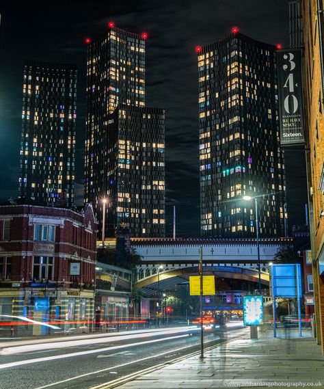 Manchester Street Photography, London Cityscape Photography, City Aesthetic London Night, Manchester Architecture, Manchester Skyline, Manchester Architecture Photography, Canal Street Manchester, Manchester Street, Visit Manchester