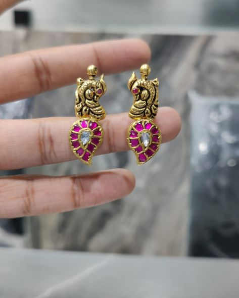 Mango Earrings Gold Indian, Nakshi Studs, Earrings Gold Indian, Diamond Bali, Simple Diamond Earrings, Mango Earrings, Ruby Necklace Designs, Star Jewellery, Gold Tops