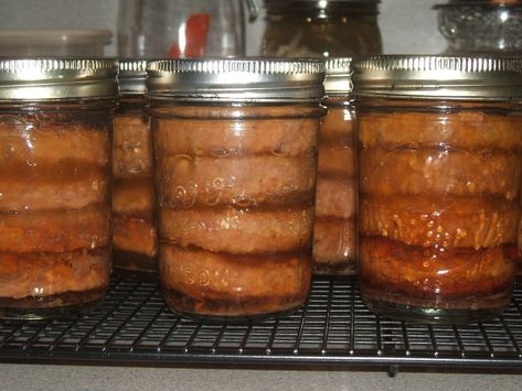 Pint Jar Recipes, Canning Sausage, Pantry Cooking, Breakfast Sausage Patties, Sausage Patties, Homemade Spice Mix, Pressure Canner, Sausage Patty, Breakfast Sausage