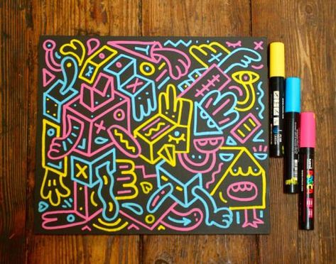 Posca Pens Doodles, Posca Pen Painting, Drawings With Acrylic Markers, Posca Tutorial, Paint Marker Art Canvases, Posca Pens Art Ideas Simple, Easy Posca Art, Posca Doodles, Best Doodle Art