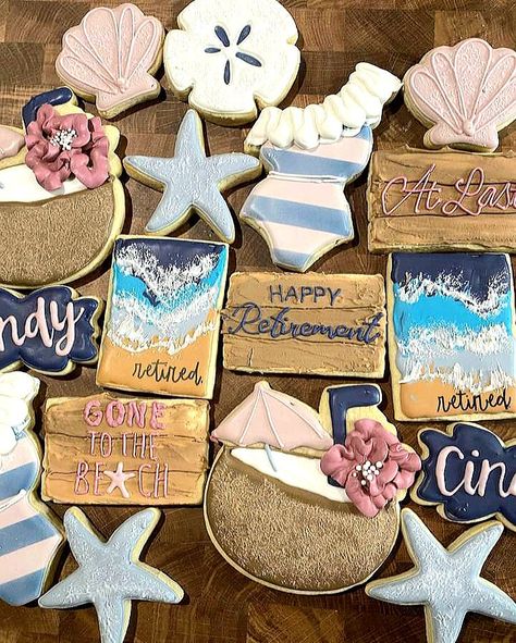 Beach Retirement Cookies, Retirement Beach Theme, Retirement Cookies, Sugar Cookie Royal Icing, Themed Cookies, Summer Cookies, Fancy Cookies, Happy Retirement, Cookies Decorated