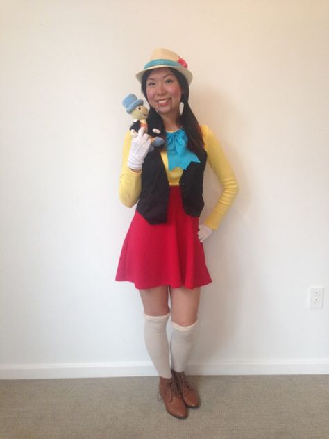 My DIY Pinocchio costume!!! Pinnochio Costume Women, Pinocchio Costume For Women, Pinocchio Costume Diy, Pinnochio Costume Diy, Diy Pinocchio Costume, Pinocchio Costume, Book Costumes, Classic Halloween Costumes, Jiminy Cricket