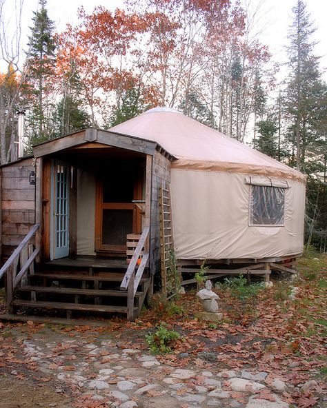 great entrance/porch, I think with bathroom behind blue door? Building A Yurt, Yurt Interior, Yurt Home, Yurt Living, Yurt Tent, Tent Living, Earthship Home, Cottage Retreat, Entrance Porch