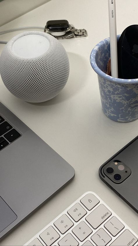 Homepod Mini Aesthetic, Busy Aesthetic, Apple Home Pod, Home Pod, Apple Homepod Mini, Mini Aesthetic, Homepod Mini, Apple Homepod, Apple Aesthetic