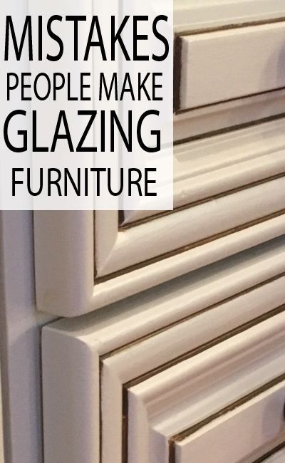 Remodel Furniture Diy, Glazing Painted Furniture, Glazing Cabinets, Glazed Kitchen Cabinets, Glazing Furniture, Painted Furniture Ideas, Antiquing Glaze, Furniture Repair, Distressed Furniture