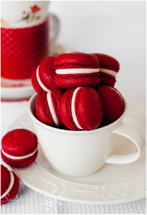 Red Velvet Macarons, Macarons, Red Velvet, Velvet, Red, White