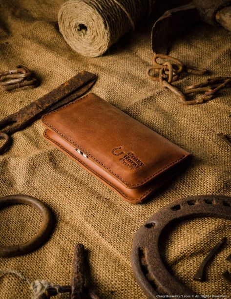 Wallet Photography Ideas, Leather Photoshoot, Wallet Photography, Handmade Phone Cover, Titanium Wallet, Leather Photography, Leather Packaging, Flat Lay Photography Fashion, Trucker Wallet